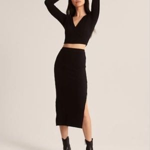 Abercrombie & Fitch Black Ribbed Midi Skirt (Size S)